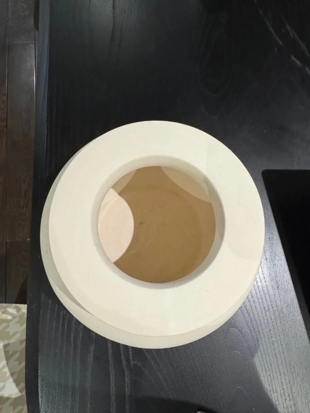 Crate & Barrel Plateia Small White Earthenware Vase 7.5